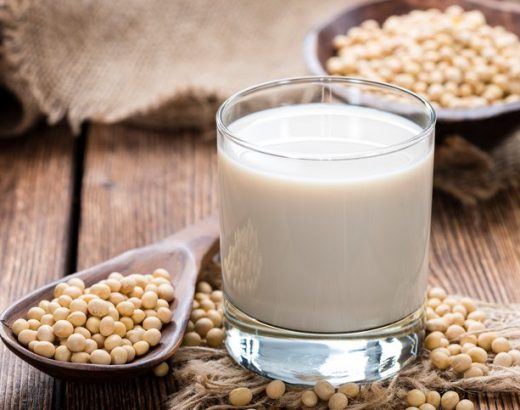 La leche de soya… ¿mejor que la de vaca?